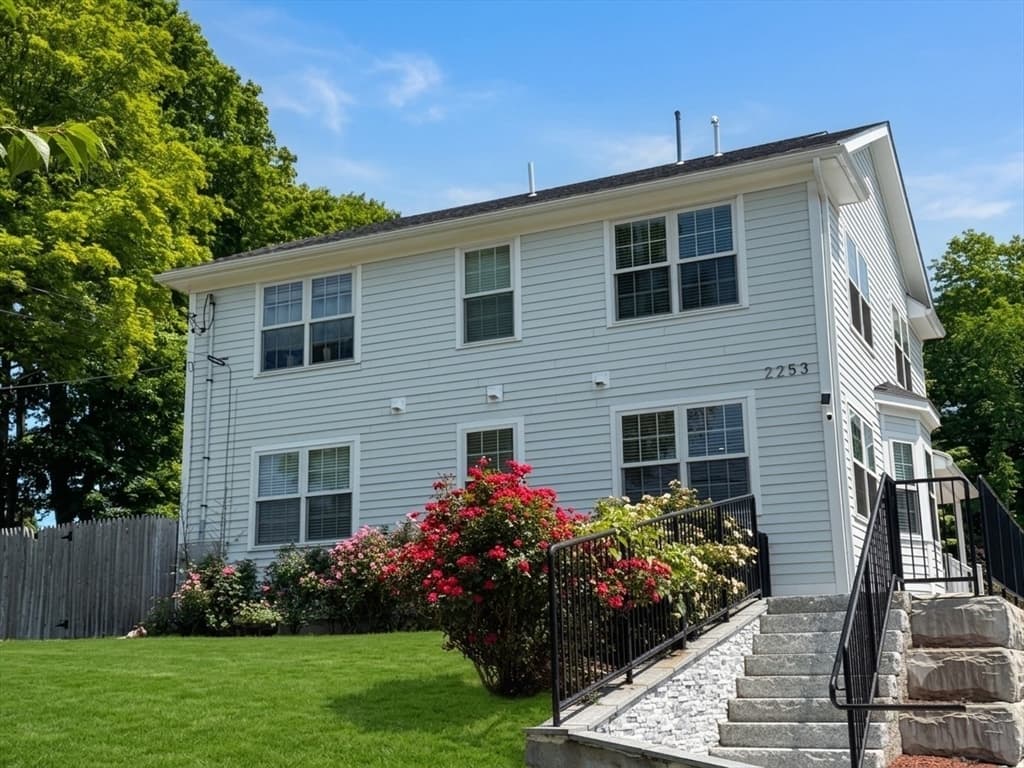 2253 Washington Street # 1, Canton MA 02021