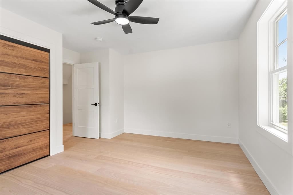 58 Neillian Street # 58, Bedford MA 01730 photo 15
