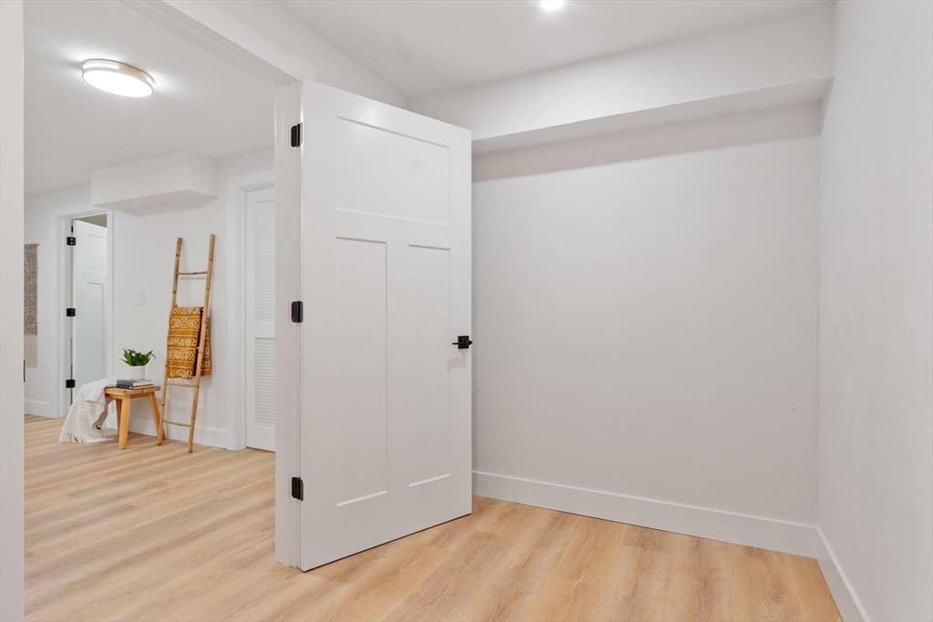60 Neillian Street # 60, Bedford MA 01730 photo 34