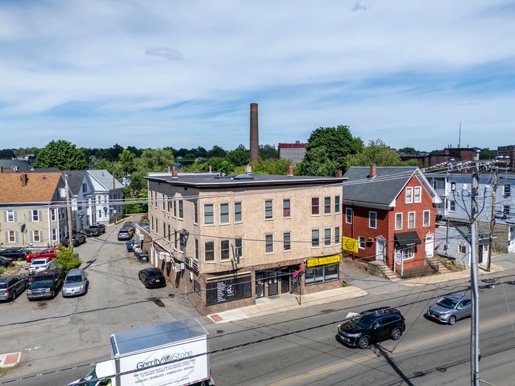 135 Lafayette Sq, Haverhill MA 01832
