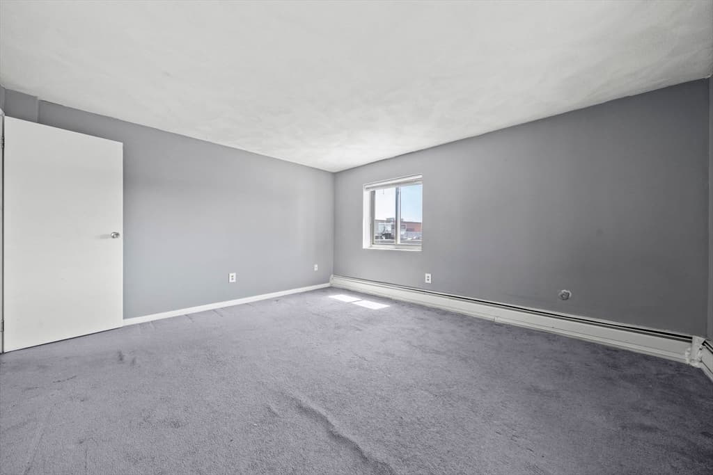 Condominium at 7 Park Ave # 23, Revere MA 02151, photo 13 of 17