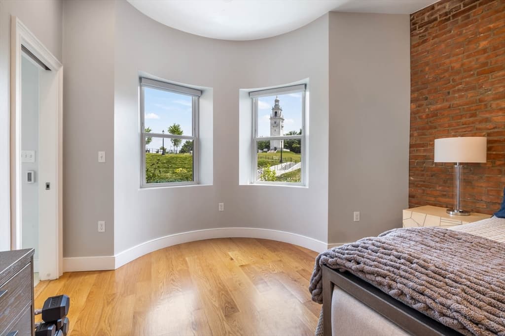 Condominium at 40 Thomas Park # 2, Boston MA 02127, Boston, photo 27 of 34