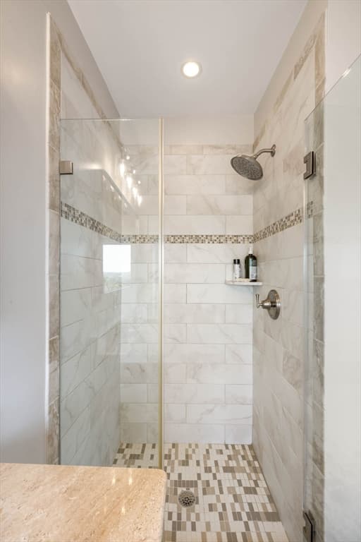 Condominium at 40 Thomas Park # 2, Boston MA 02127, Boston, photo 22 of 34