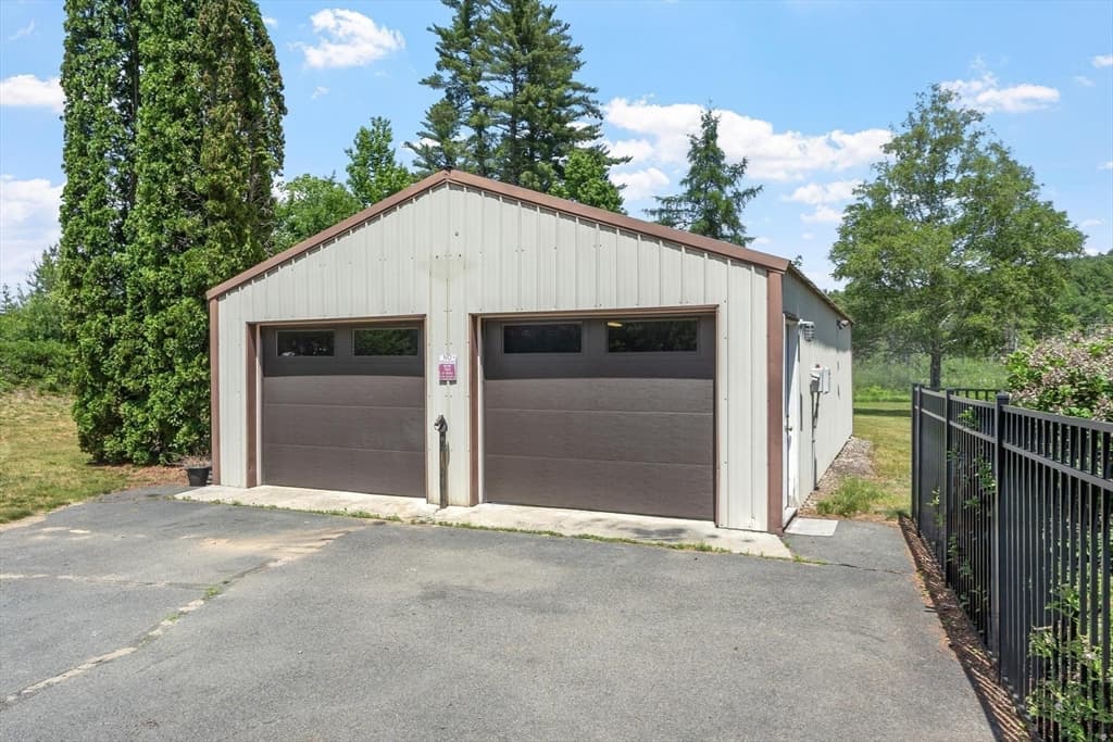 165 Hockanum Road, Warwick MA 01378 photo 3