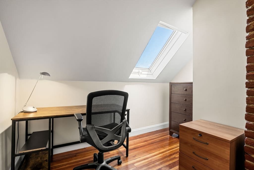 Condominium at 2512 Massachusetts Ave # 3, Cambridge MA 02140, Cambridge, photo 13 of 17