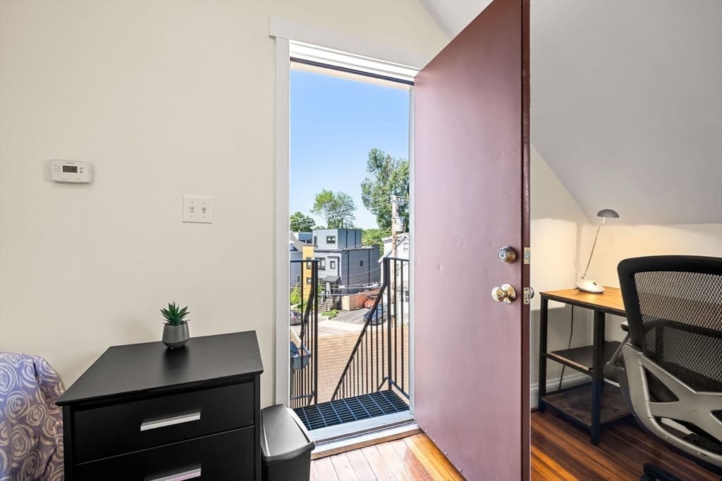 Condominium at 2512 Massachusetts Ave # 3, Cambridge MA 02140, Cambridge, photo 12 of 17