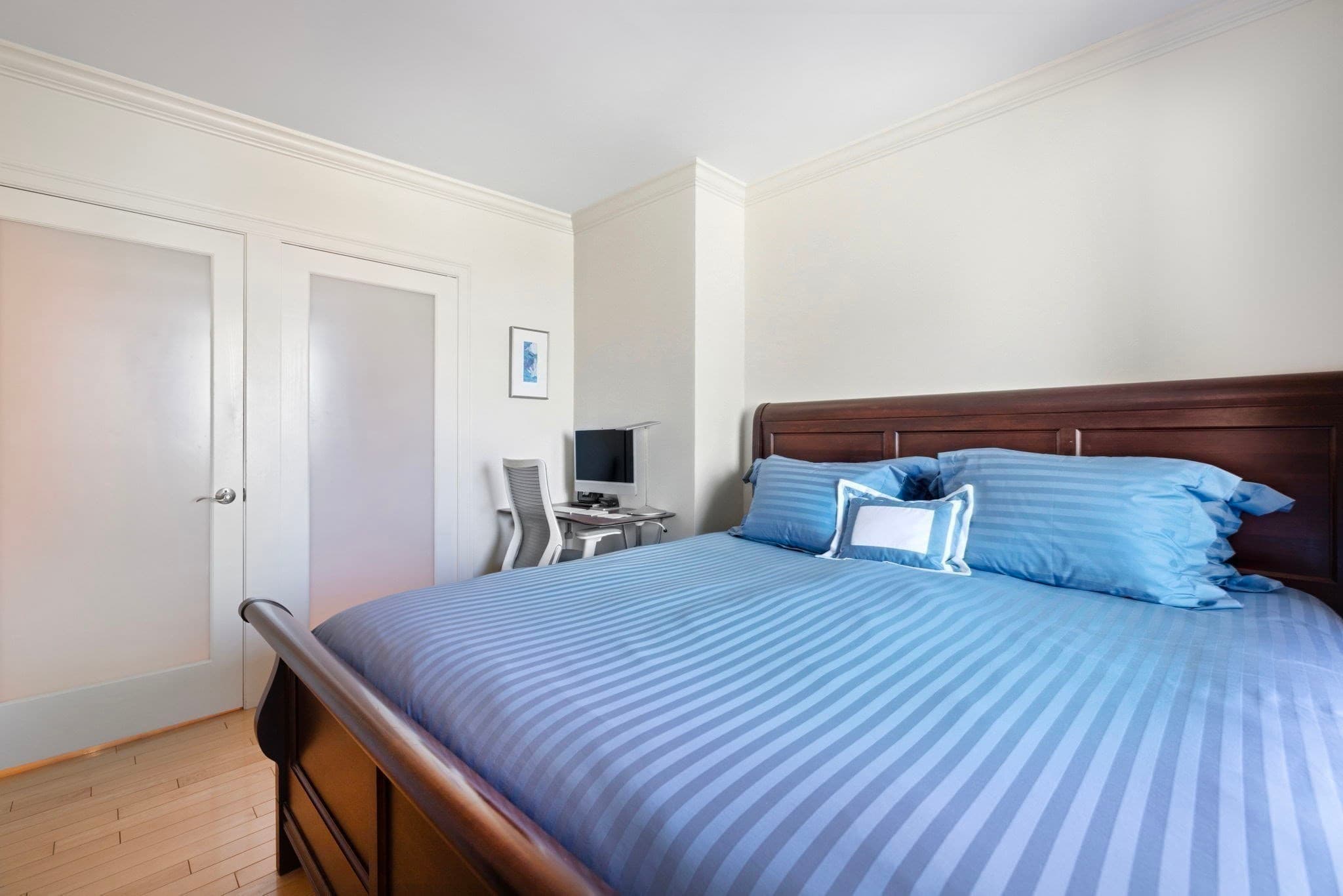 Condominium at 65 E India Row # 26G, Boston MA 02110, photo 10 of 20