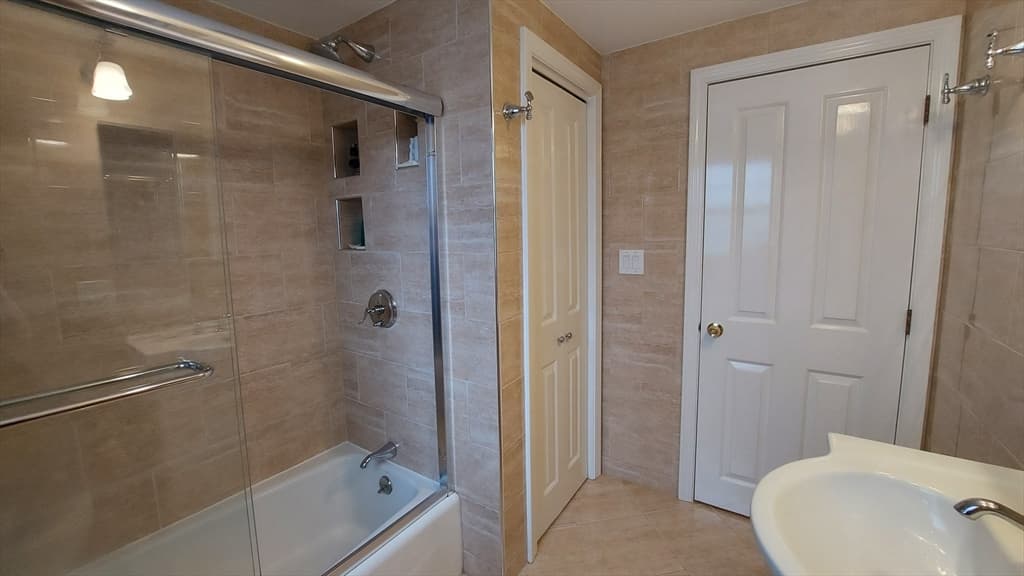 Condominium at 26 Lake Shore Ct # 1, Boston MA 02135, photo 22 of 28