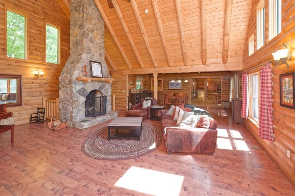55 Breakneck Hill Rd, Southborough MA 01772 photo 3