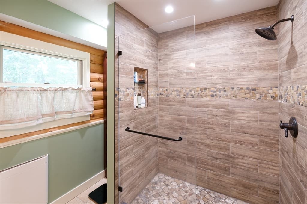 55 Breakneck Hill Rd, Southborough MA 01772 photo 20
