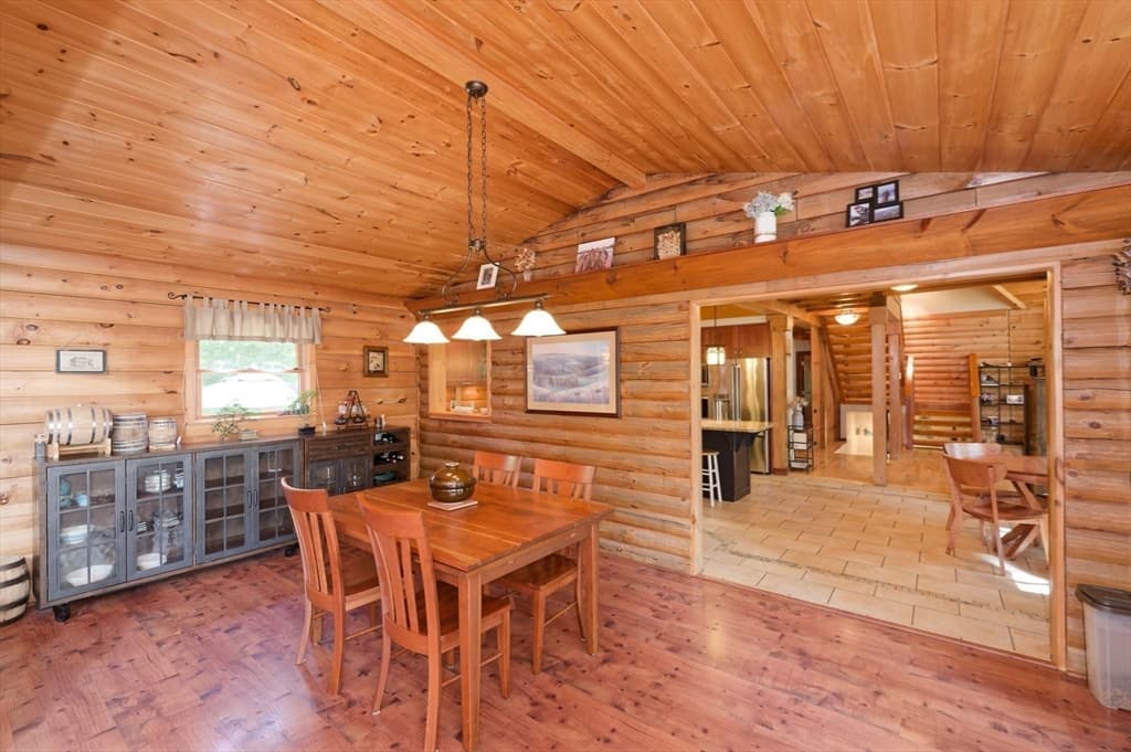 55 Breakneck Hill Rd, Southborough MA 01772 photo 9
