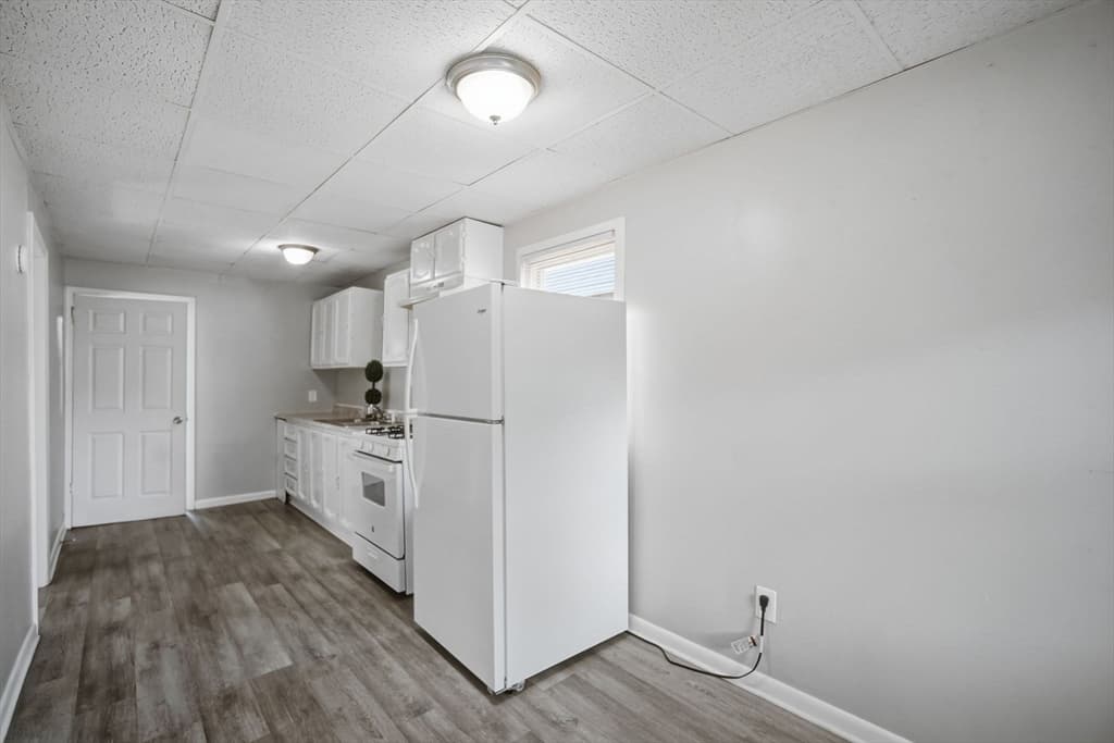 Single Family Residence at 540 Armory Street, Springfield MA 01104, Springfield, photo 14 of 28