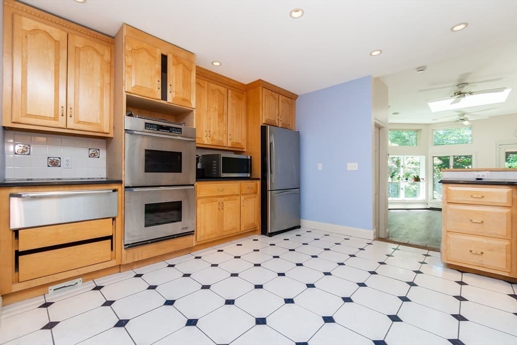 133 Concord Rd, Sudbury MA 01776 photo 7
