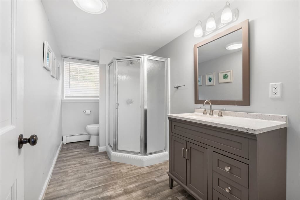 Single Family Residence at 35 Oakmeadow Ln, Methuen MA 01844, Methuen, photo 32 of 42