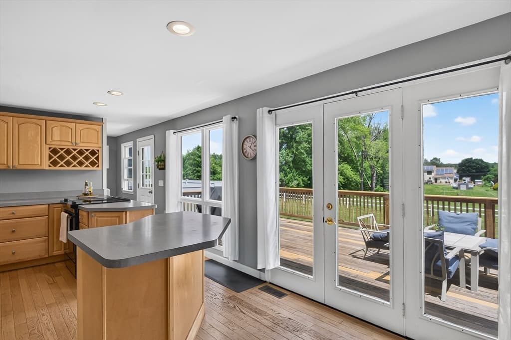 Single Family Residence at 38 Brown Ave, Lunenburg MA 01462, photo 12 of 42