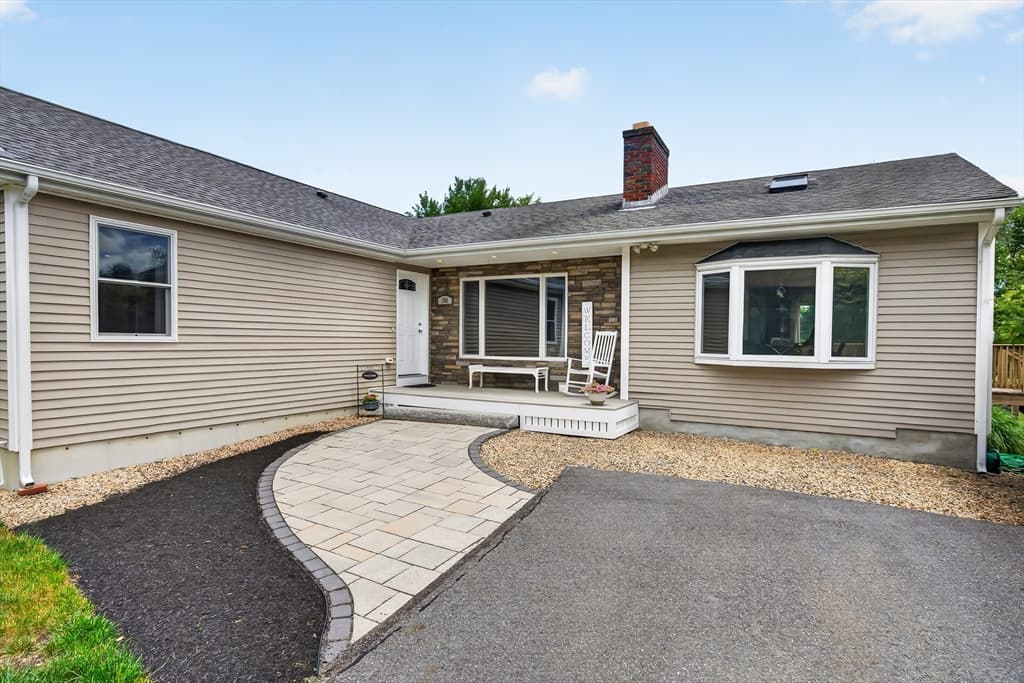 Single Family Residence at 38 Brown Ave, Lunenburg MA 01462, photo 4 of 42