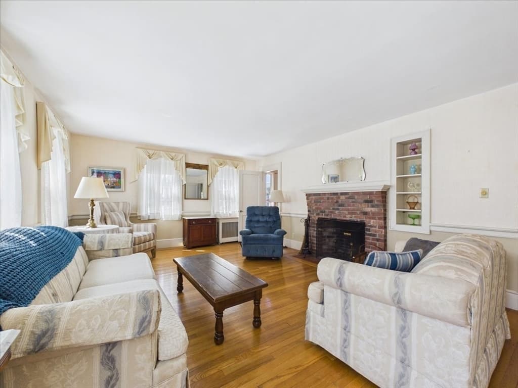 627 S Franklin St, Holbrook MA 02343 photo 13