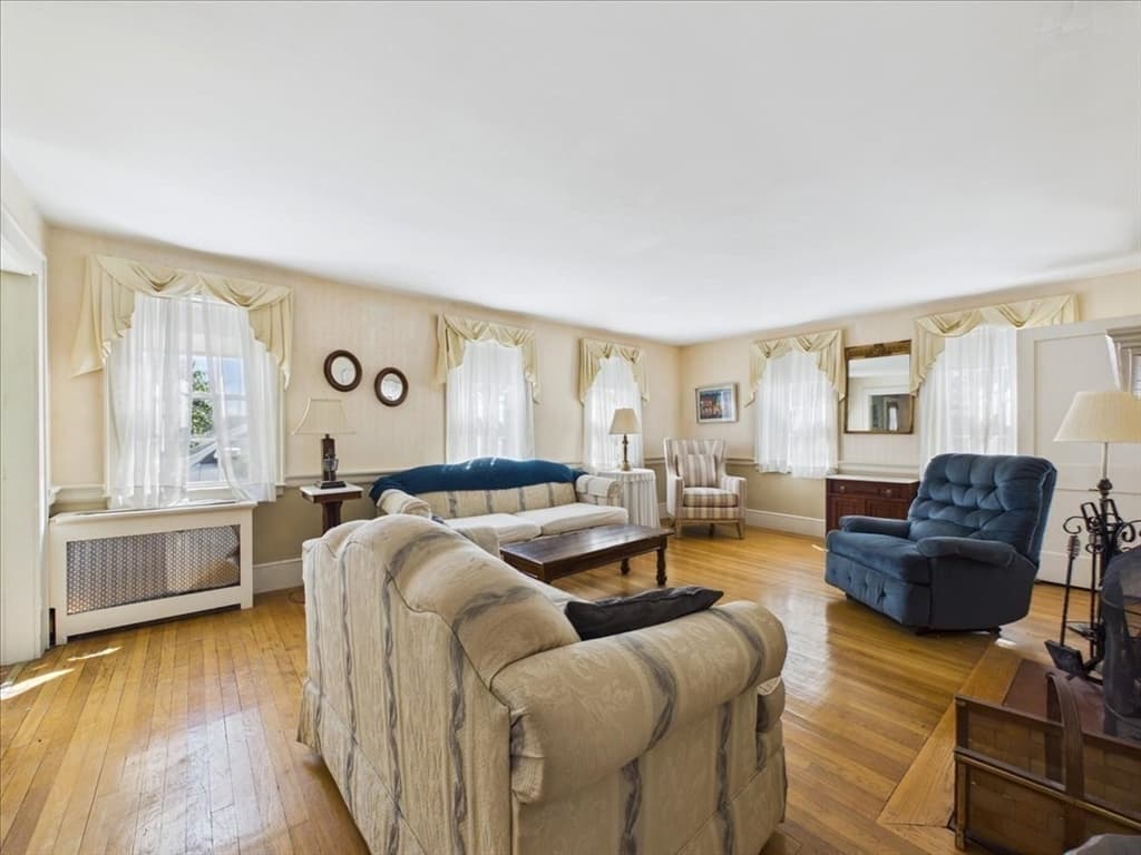 627 S Franklin St, Holbrook MA 02343 photo 16