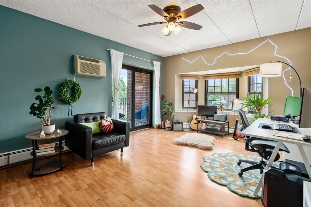 Condominium at 16 Winter St # 48A, Waltham MA 02452, Waltham, photo 4 of 14