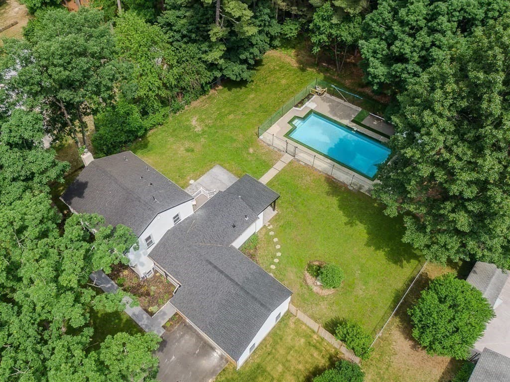 Single Family Residence at 5 Franklin Avenue, Wilmington MA 01887, Wilmington, photo 6 of 42