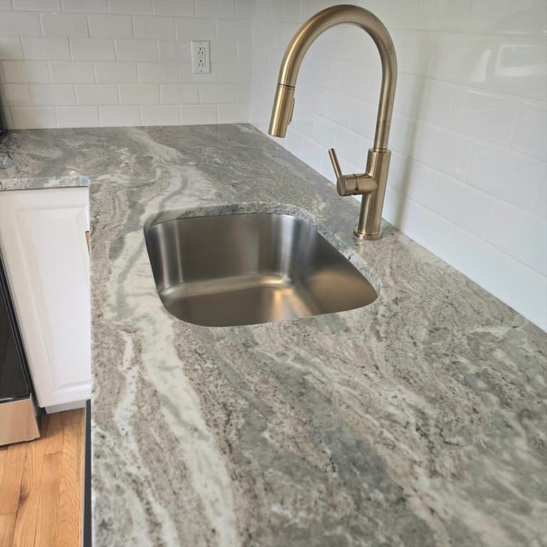 Condominium at 16 Appleton Park # B3, Ipswich MA 01938, Ipswich, photo 18 of 26