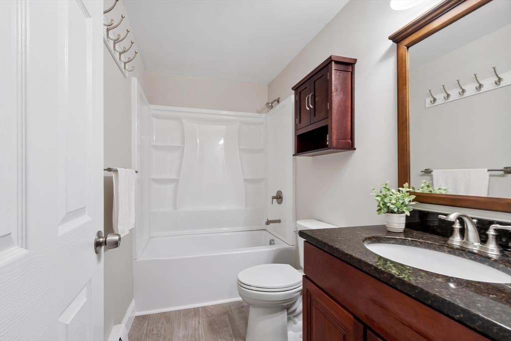 2510 Skyline # 7, Lowell MA 01854 photo 21