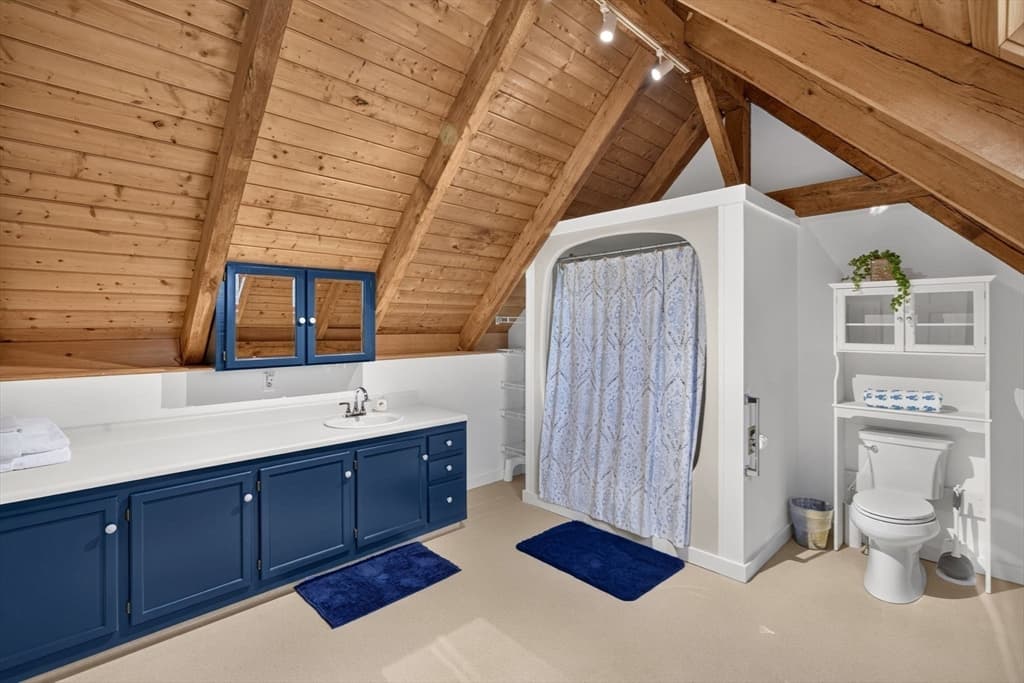 Single Family Residence at 19 Aunt Debbys Rd, Dennis MA 02639, Dennis, photo 24 of 38