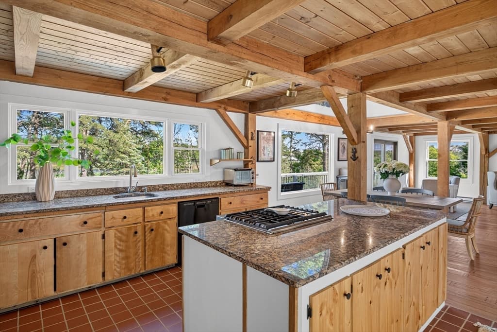Single Family Residence at 19 Aunt Debbys Rd, Dennis MA 02639, Dennis, photo 18 of 38