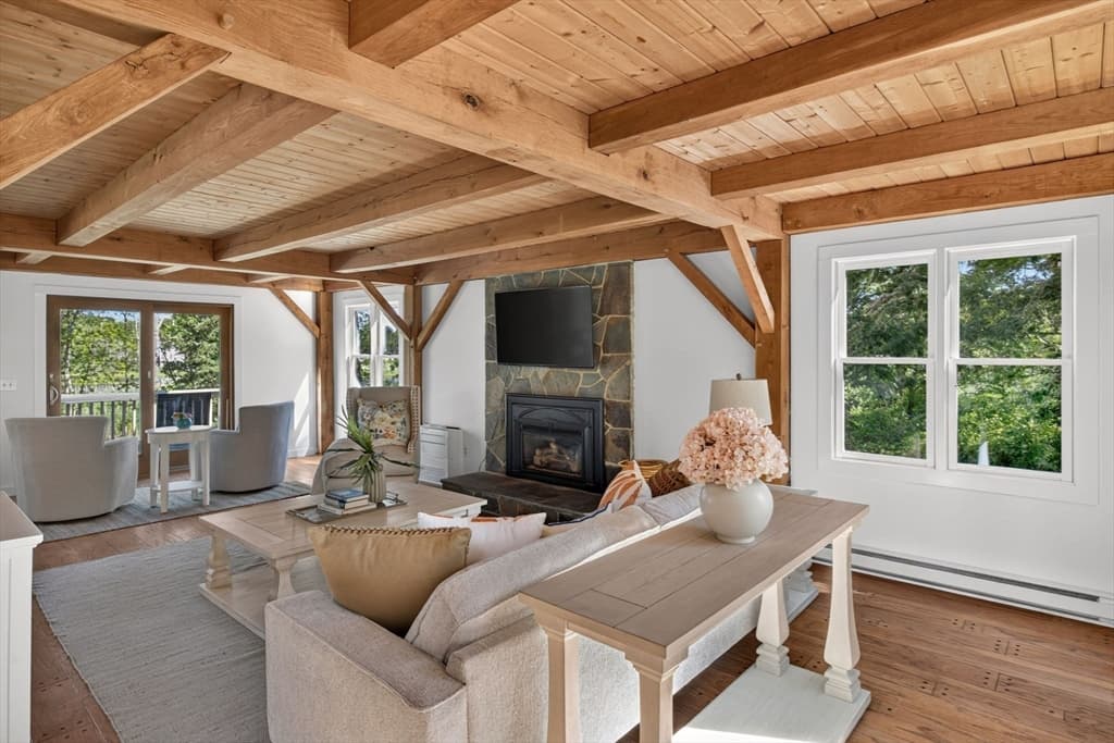 Single Family Residence at 19 Aunt Debbys Rd, Dennis MA 02639, Dennis, photo 11 of 38