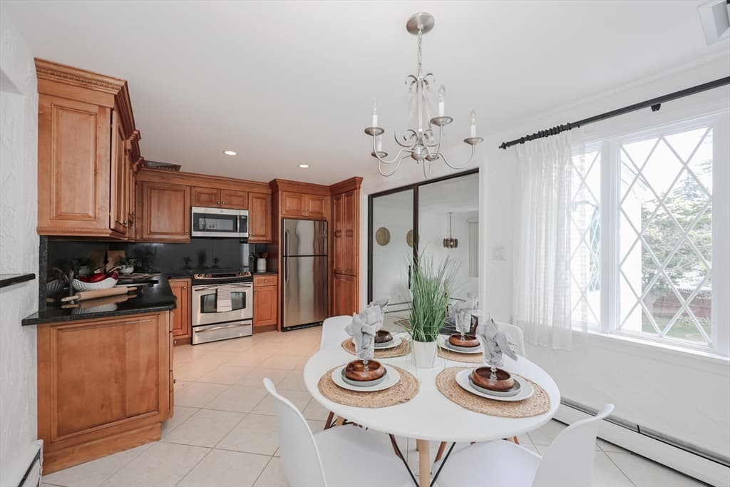 18 Fleming, Malden MA 02148 photo 9