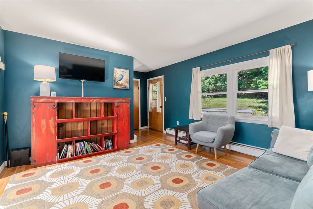 10 Hopkinton Rd, Upton MA 01568 photo 11