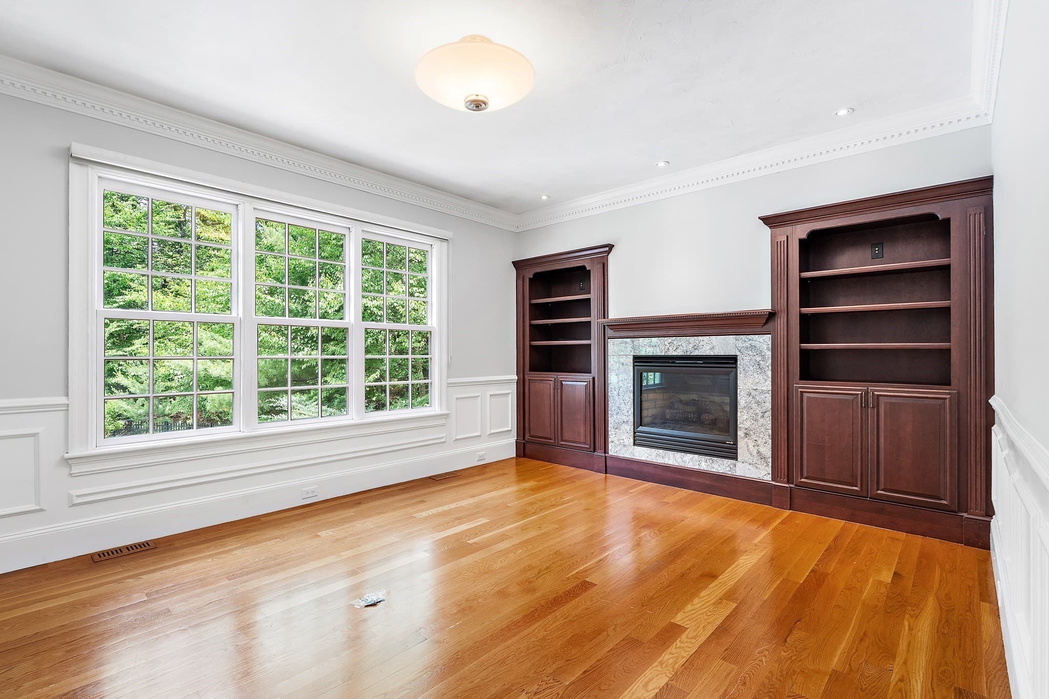 Single Family Residence at 16 Kingsbury Dr, Holliston MA 01746, Holliston, photo 16 of 42