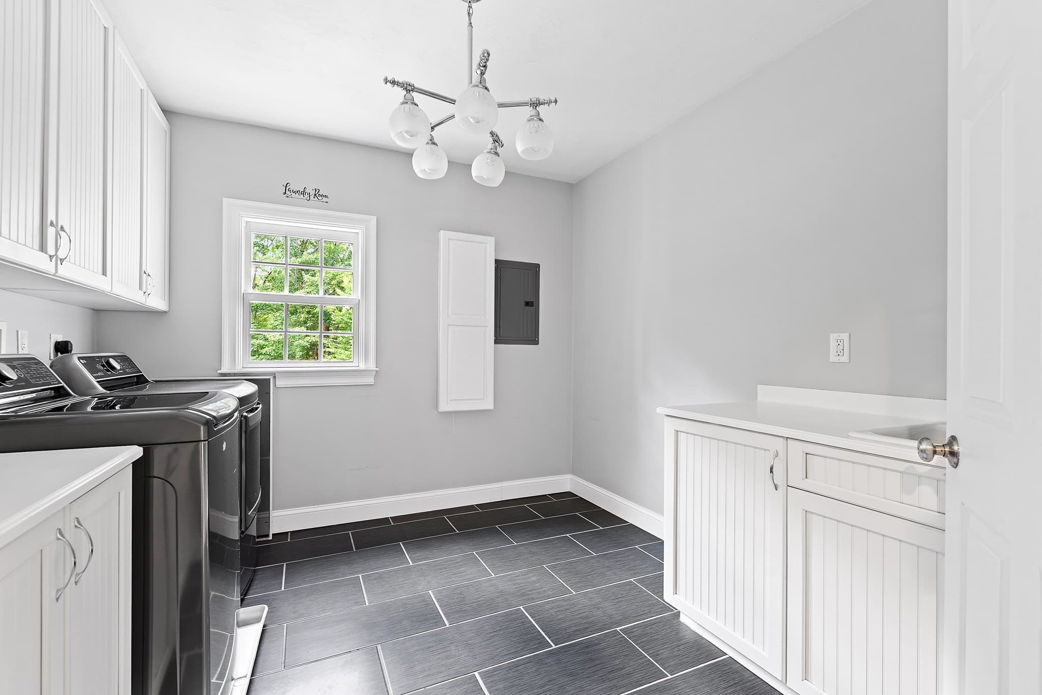 Single Family Residence at 16 Kingsbury Dr, Holliston MA 01746, Holliston, photo 24 of 42