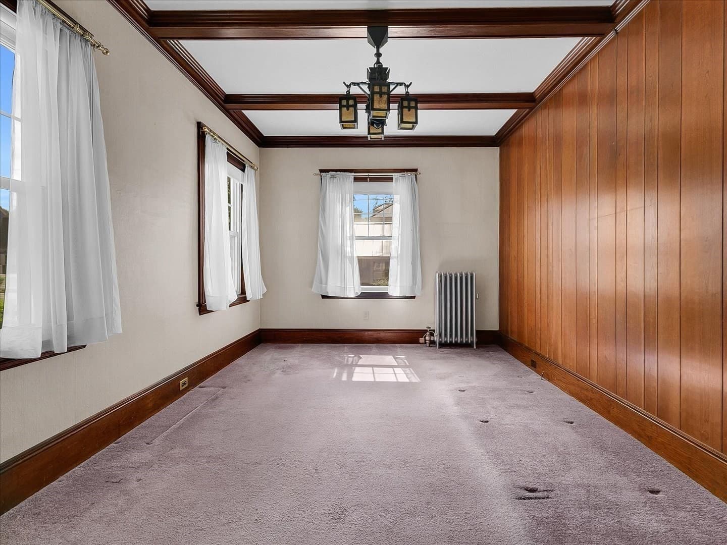 Single Family Residence at 77 Lamoille Ave, Haverhill MA 01835, photo 12 of 24