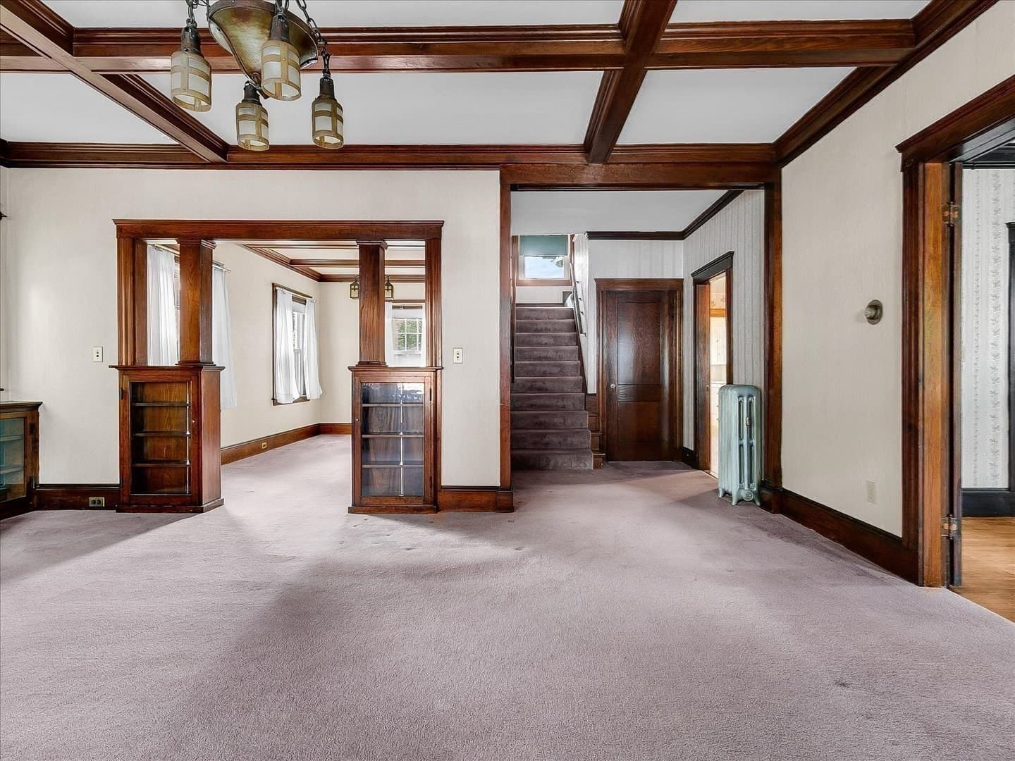 Single Family Residence at 77 Lamoille Ave, Haverhill MA 01835, photo 9 of 24
