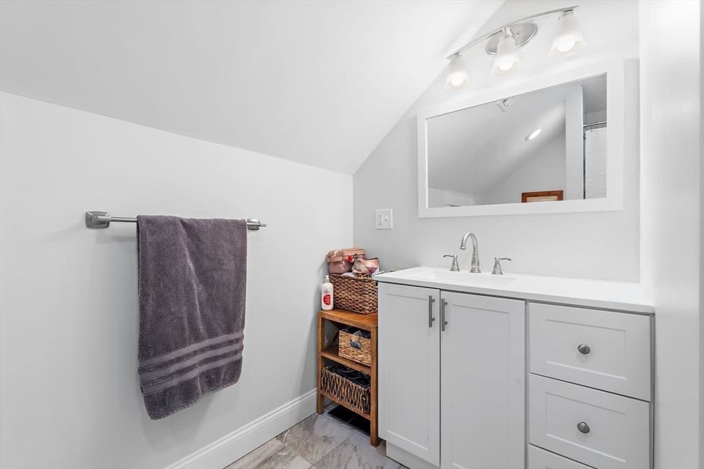 50-52 Beechwood Ave # 2, Watertown MA 02472 photo 22