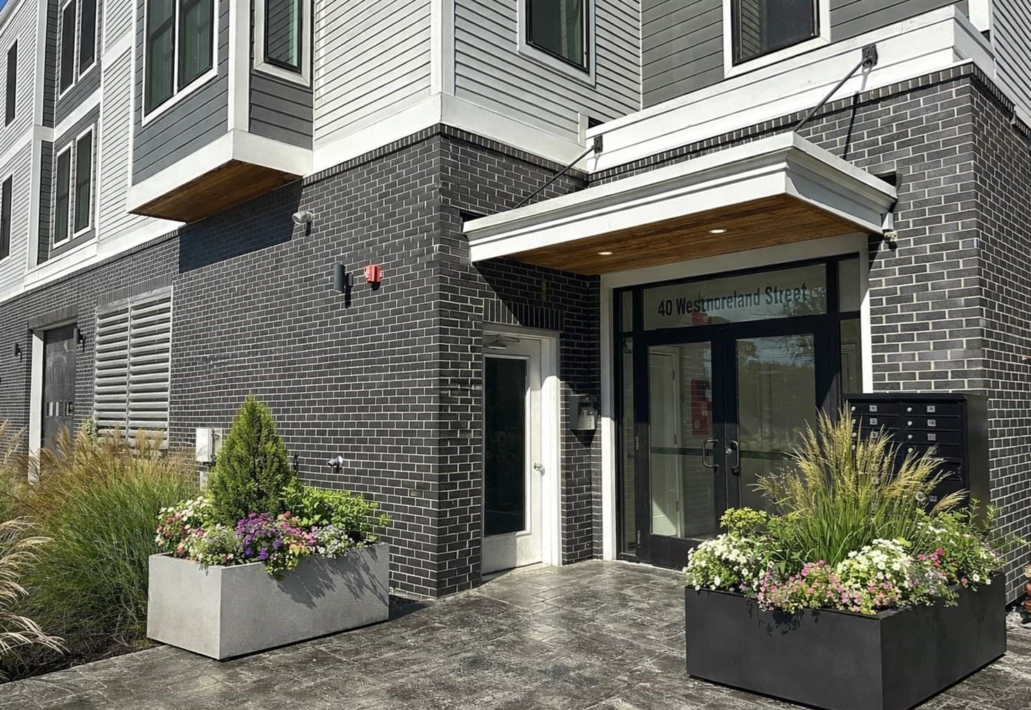 Condominium at 40 Westmoreland Street # 5, Boston MA 02124, Boston, photo 34 of 36
