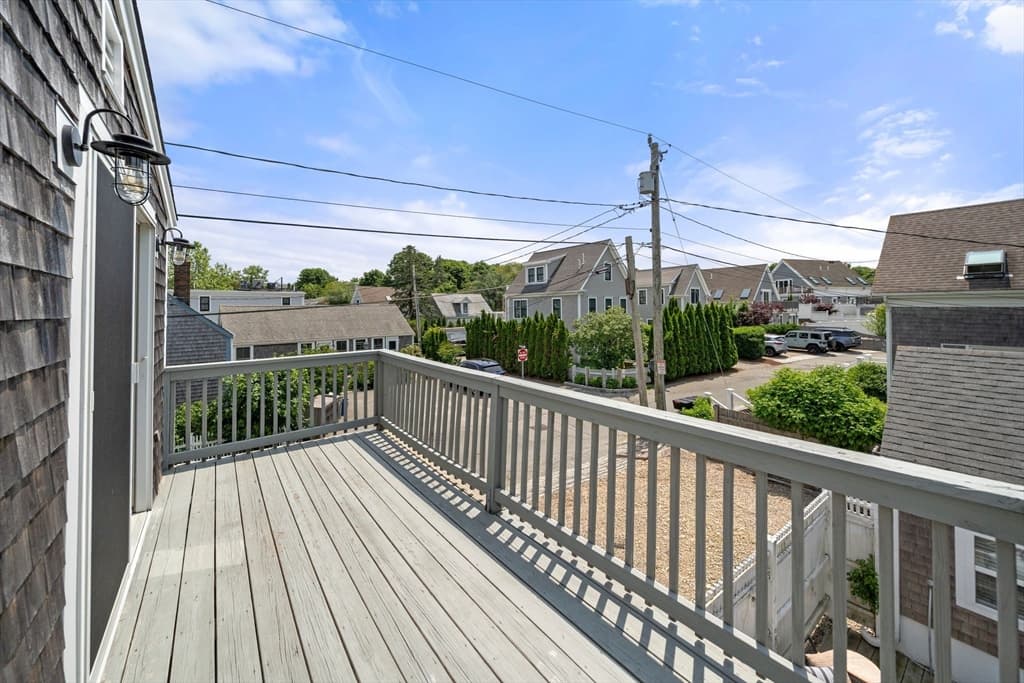 44 Pleasant Street, Provincetown MA 02657 photo 23