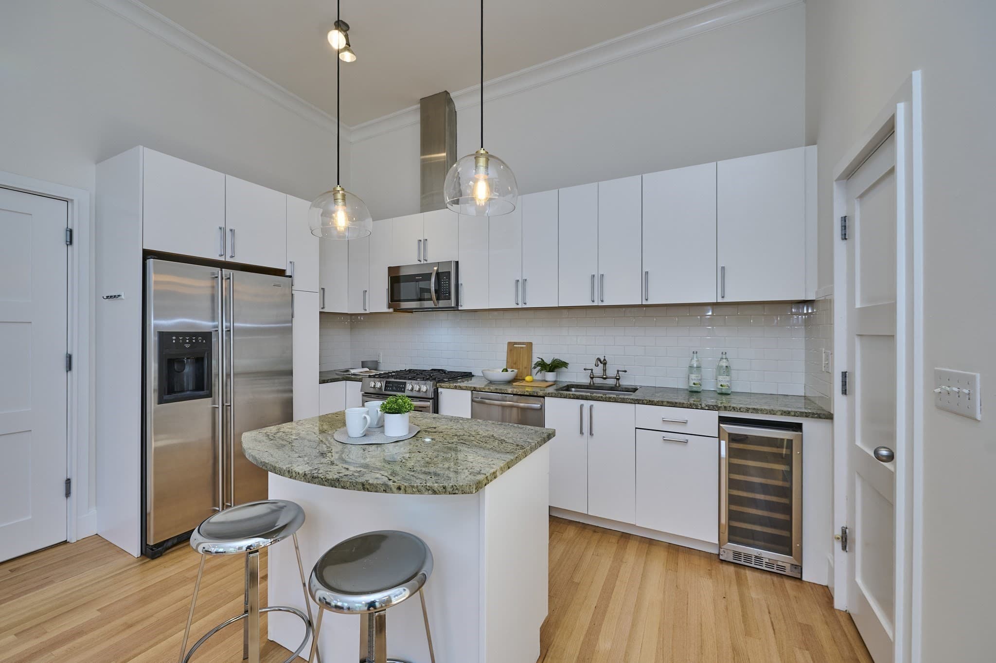 Condominium at 35 Saratoga # 1, Boston MA 02128, Boston, photo 3 of 19