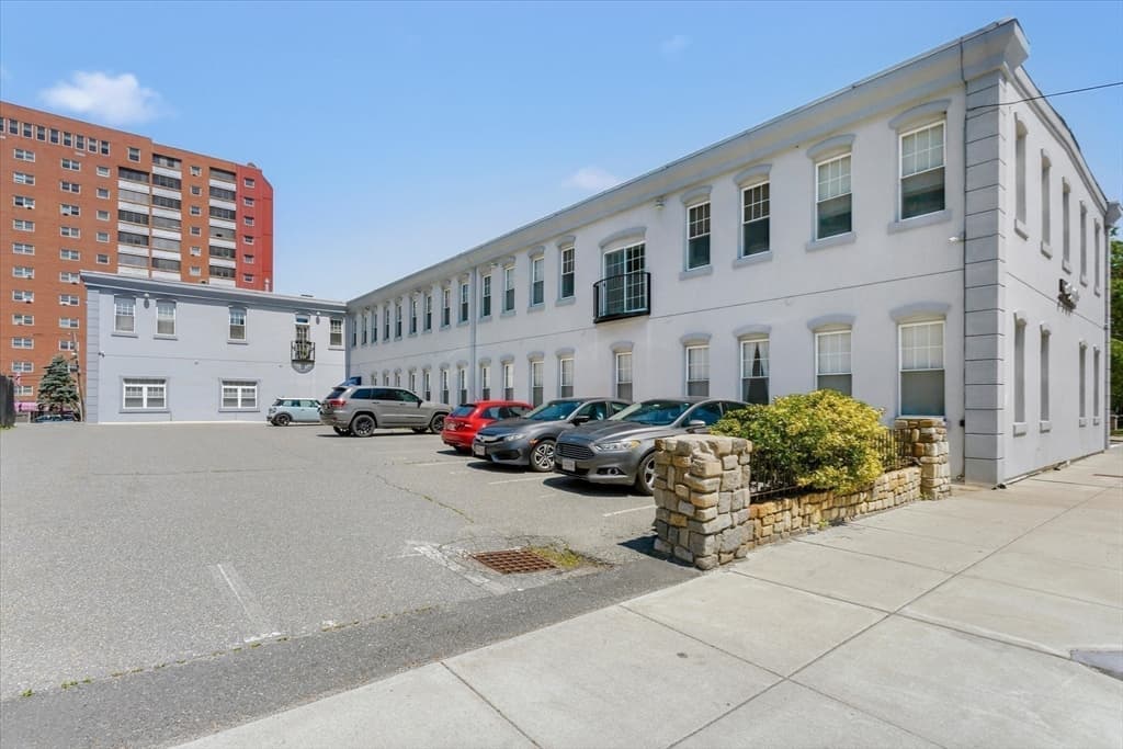 960 Broadway # 2, Chelsea MA 02150 photo 11