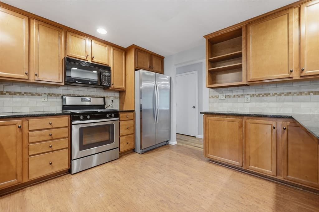 6 Fox Hill Road, Ashland MA 01721 photo 11