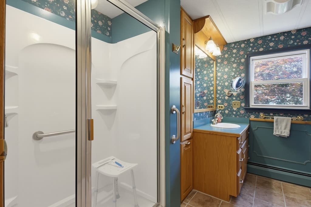 18 Sunset Lane, Plainville MA 02762 photo 15
