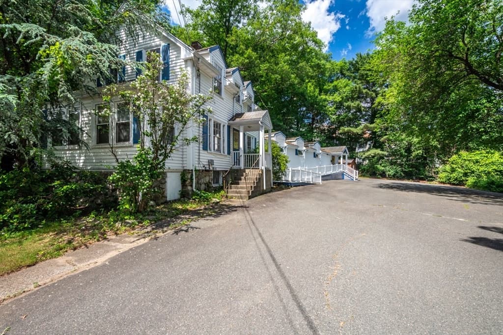 521 Walpole St, Norwood MA 02062 photo 5
