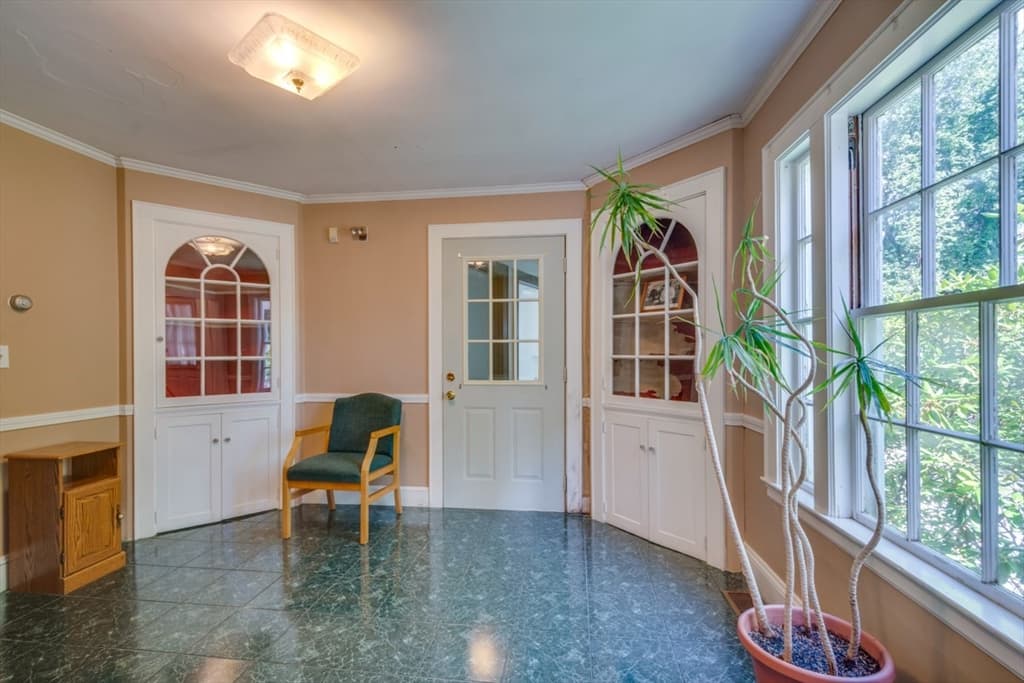 521 Walpole St, Norwood MA 02062 photo 8