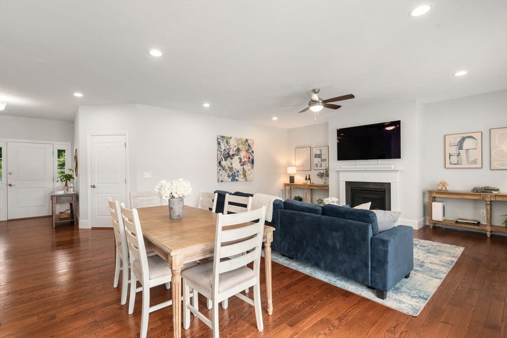 Single Family Residence at 1 Sumner Street, Norfolk MA 02056, Norfolk, photo 13 of 34