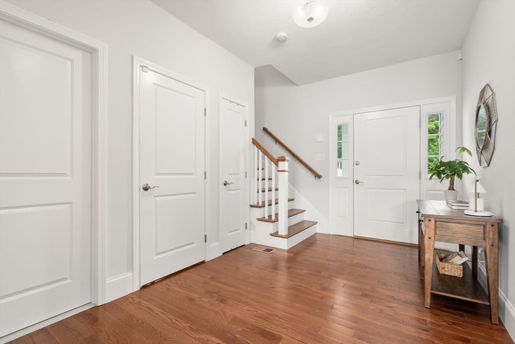 Single Family Residence at 1 Sumner Street, Norfolk MA 02056, Norfolk, photo 20 of 34