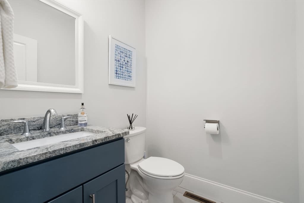 Single Family Residence at 1 Sumner Street, Norfolk MA 02056, Norfolk, photo 19 of 34