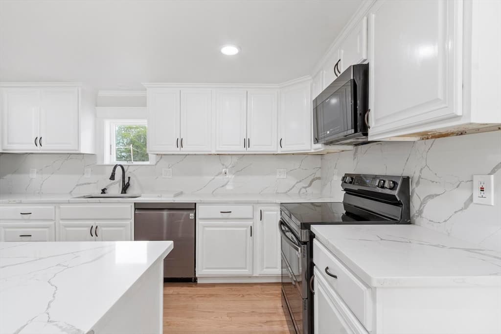 Single Family Residence at 92 Hosmer Street, Hudson MA 01749, Hudson, photo 10 of 31