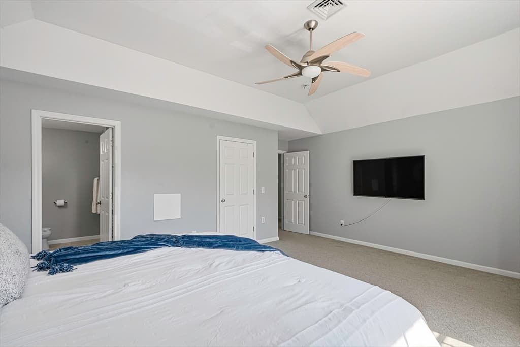 Condominium at 13 Knowlton Cir # 13, Upton MA 01568, Upton, photo 27 of 42