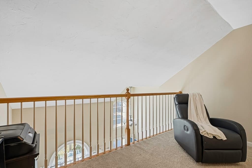Condominium at 13 Knowlton Cir # 13, Upton MA 01568, Upton, photo 17 of 42